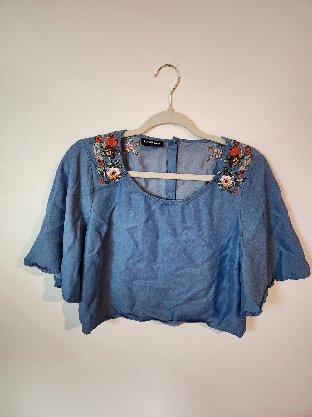 bebe Denim Embroidered Floral Scoop Crop Top